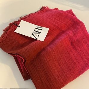 - Linen scarf pink